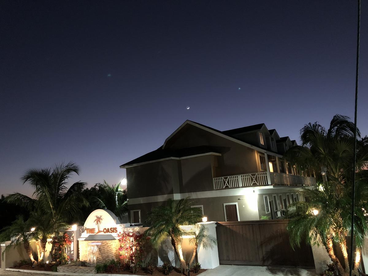 شقة The Oasis Retreat ناسو المظهر الخارجي الصورة